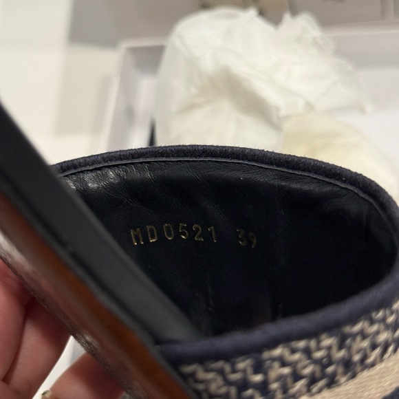 Authentic dior dway sandals slides - Picture 6 of 8